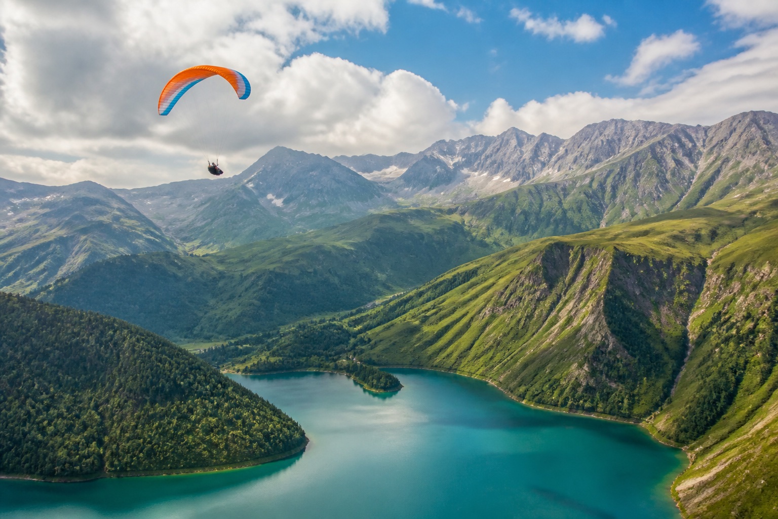 A paraglider above the Chechen mountains